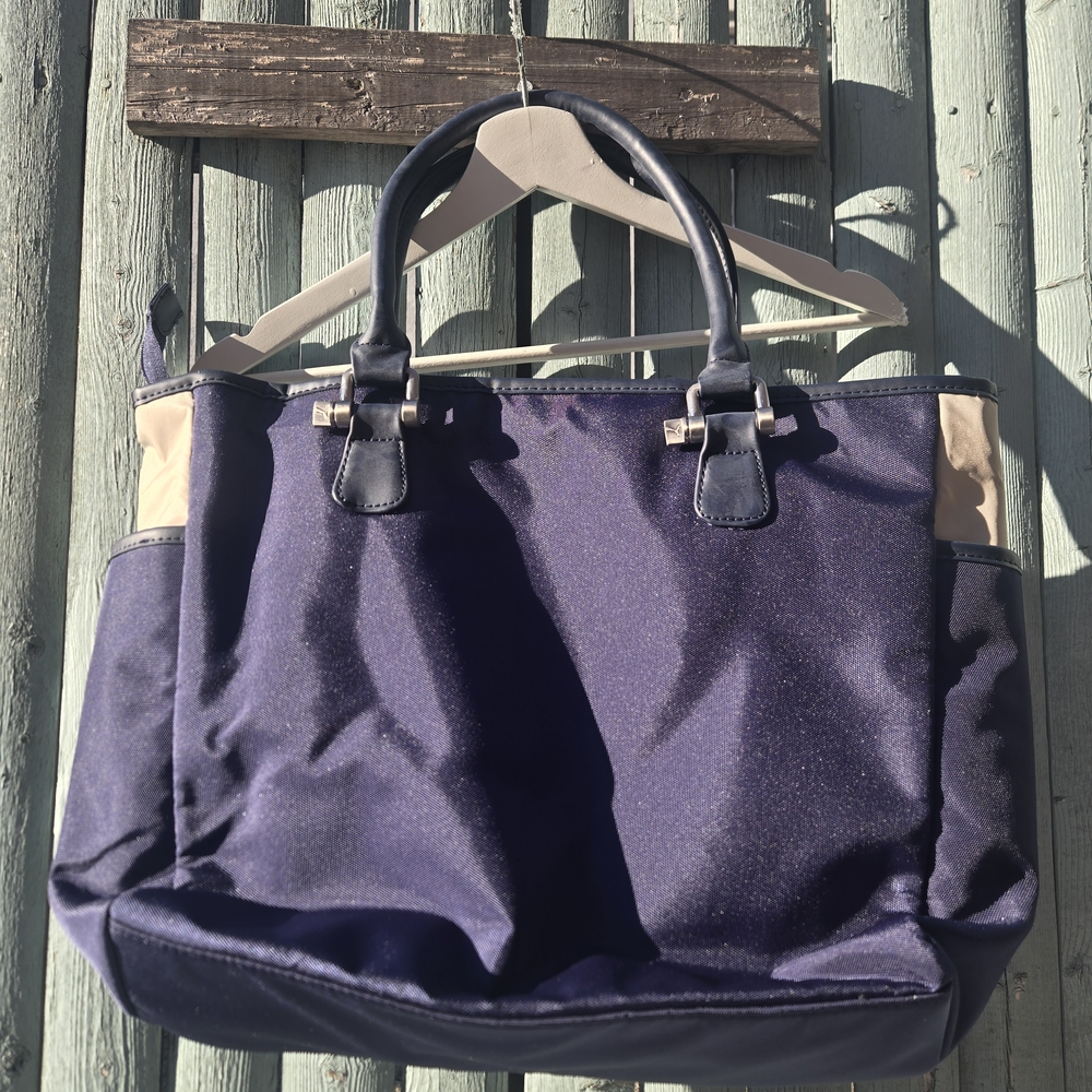 Puma Women's Navy and Beige Tote Bag - Picture 2 of 6